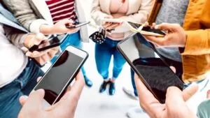 iOS & Android: Mobile Operating System Statistics Australia (2025)